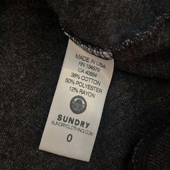 Sundry star block print sweater - Picture 5 of 5